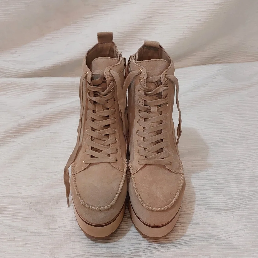Kelsi Dagger suede look